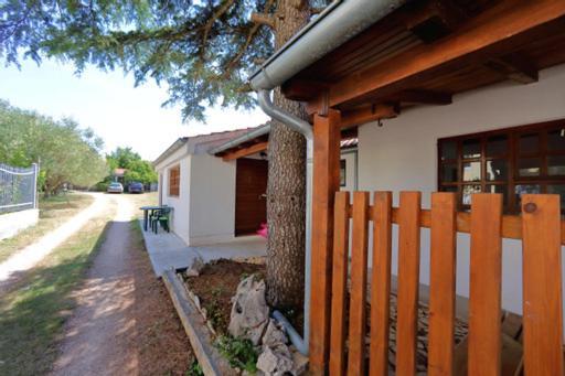 Apartmani Pjer 2 Bibinje Exterior photo